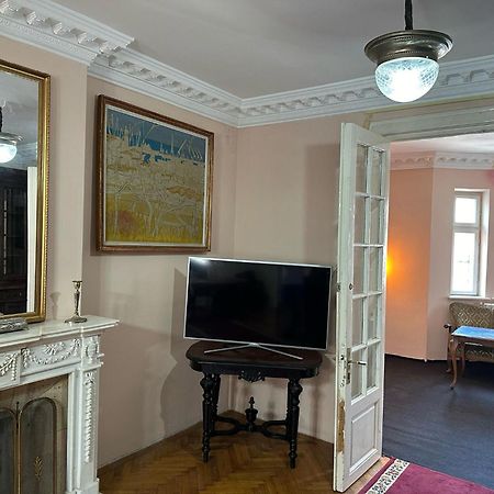 Old Town Apartment Next To Sea Constanta Exterior photo